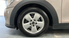 MINI Hatchback 1.5 Cooper Classic 5dr Auto Petrol Hatchback